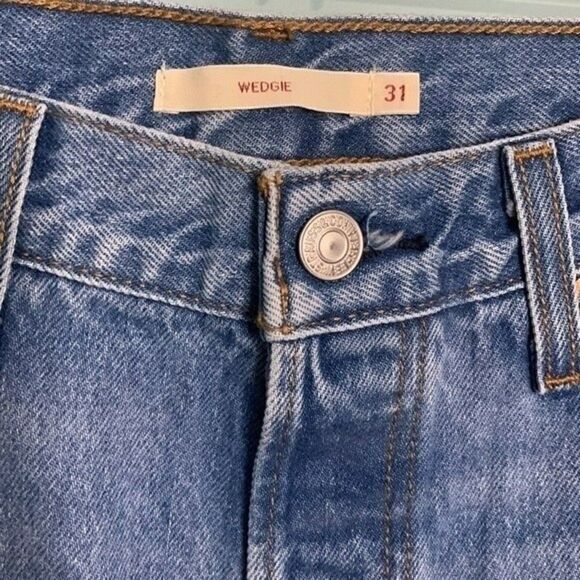 Levi’s Medium Wash Wedgie Jeans 31 NWOT - Picture 5 of 12